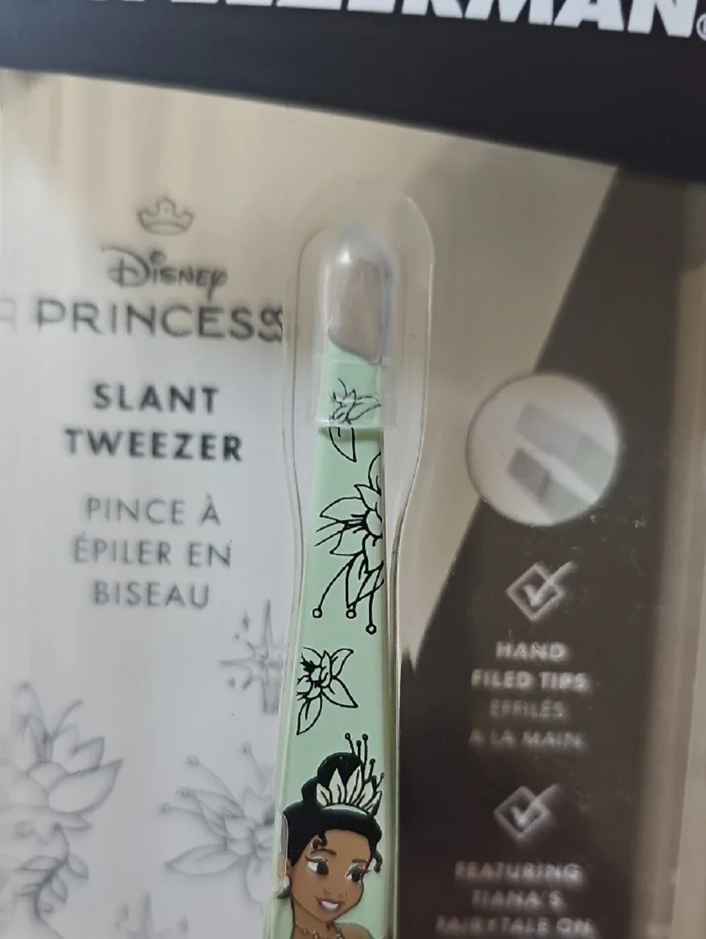 Tweezerman slant tweezer